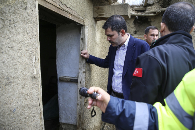 Bakan Kurum felaketin yaşandığı Haymana'da! Tek tek dinledi - Resim: 1