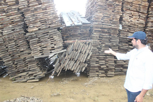 Düzce'de 80 milyon dolarlık fabrikayı sel suları bastı - Resim: 1