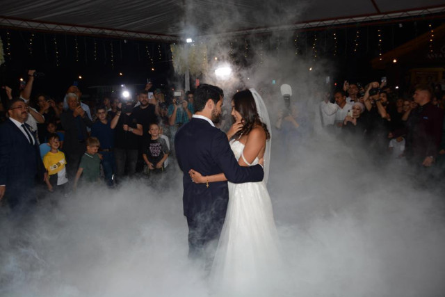 Manchester City'nin yıldızı İlkay Gündoğan dünya evine girdi - Resim: 1