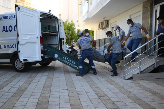 Antalya'da yaşandı! Apartmana yayılan kötü korku sonrası ortaya çıktı - Resim: 0