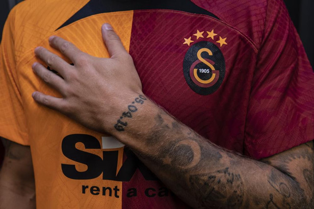 Seferovic resmen Galatasaray'da! Ay-Yıldız dövmesinin sırrını açıkladı - Resim: 1