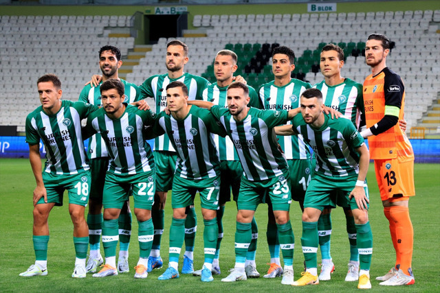 Avrupa'da Türk gecesi! Konyaspor tur kapısını araladı, Başakşehir İsrail'e bıraktı - Resim: 2