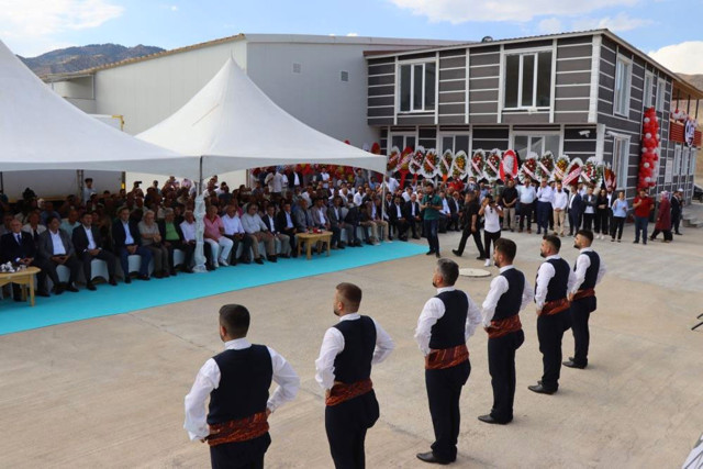 İlk çağ kebabı fabrikası resmen açıldı Türkiye'nin dört bir yanına gönderilecek - Resim: 0