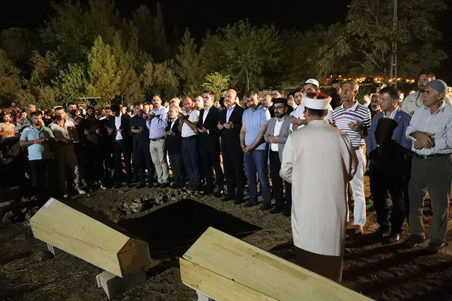 Zincirleme felaketler! Gaziantep ve Mardin'de birbirinin kopyası iki kazada 35 kişi öldü 57 kişi yaralı - Resim: 3