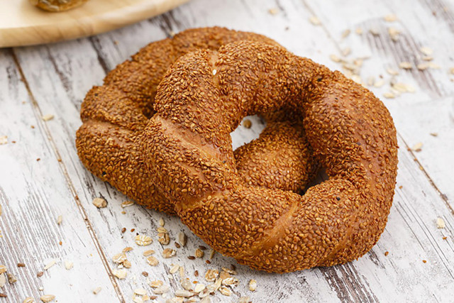 Fırın tadında evde simit tarifi: Hem ucuz hem de çıtır çıtır! - Resim: 0
