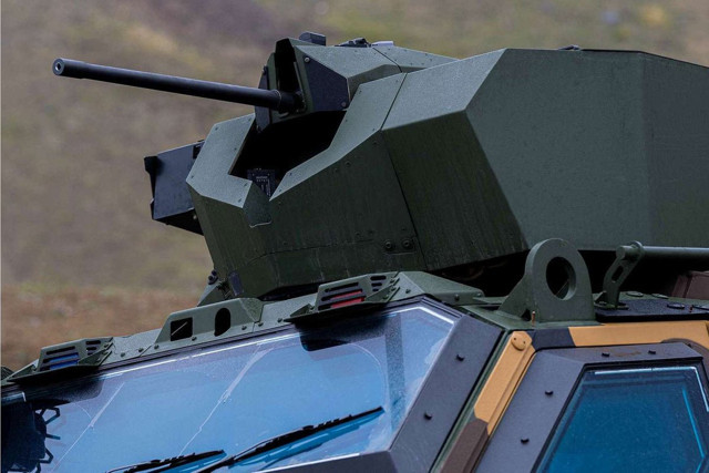 Yerli ve milli CANiK M2F ilk kez görücüye çıktı: Dakikada 950 mermi... - Resim: 3