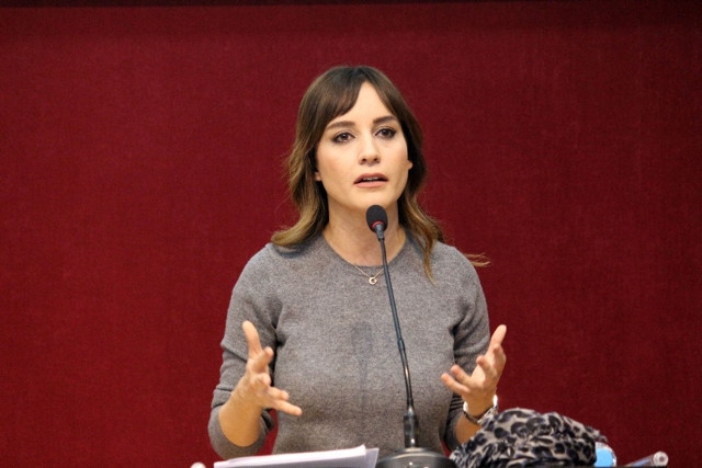 Ünlü spiker Nazlı Çelik'in kızı Kayra büyüdü! Fotoğrafını görenler adeta büyülendi - Resim: 0