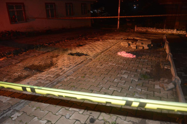 Ordu’da cinayet: Tartıştığı kuzeninin boğazını kesti, olay yerinde yaralı bulundu! - Resim: 0