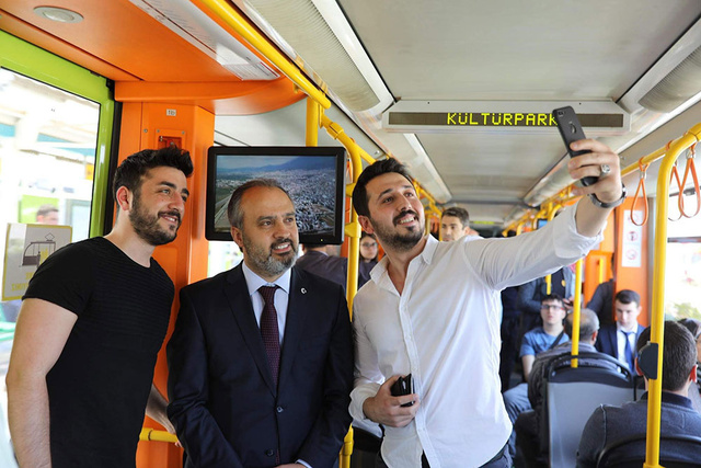 Bursa’da eğitim avantajlarla başladı - Resim: 0