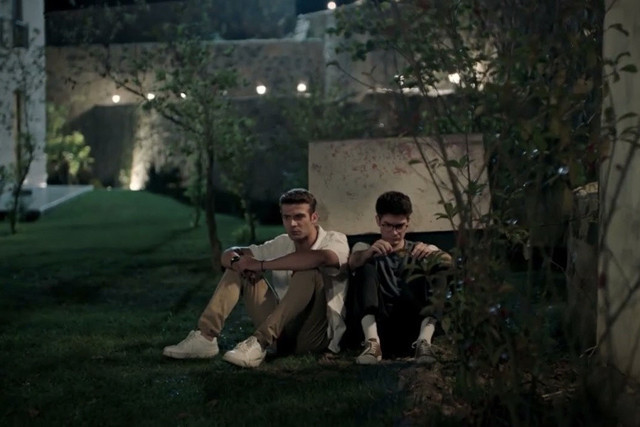 Duy Beni kendi başını yaktı o sahneler sonunu getirdi Star TV dizinin fişini çekti deniyor - Resim: 1