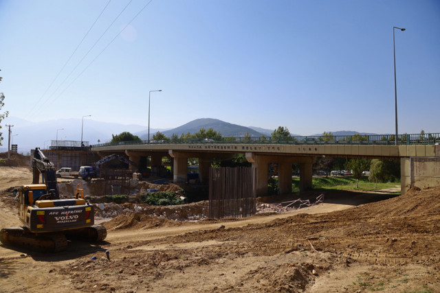 Bursa'da ulaşım düğümü köprülerle çözülüyor - Resim: 0