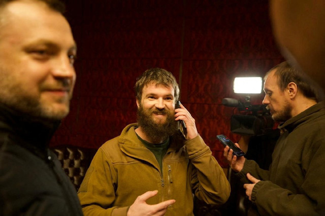 Esir takası gerçekleşti! Rusya ile Ukrayna 300 esiri takas etti! Bazı esirler Türkiye'ye getirildi - Resim: 0