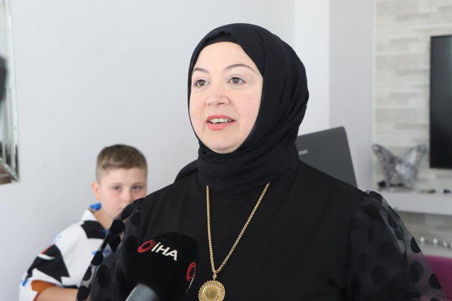 Fevzi Kaan "Isabelle yaaa" dedi milyonlar izledi! Pandemi ona yaradı, orgu ile sosyal medyayı salladı - Resim: 3