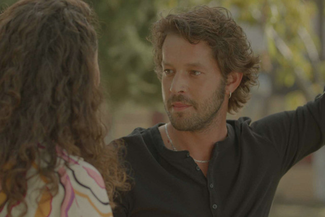 Sonu Seksenler dizisi gibi olmasa bari deniyordu! Çabalar yetmedi TRT 1 erken finali duyurdu - Resim: 2