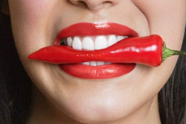 Etkisi dudak dolgusunu aratmıyor dudak dolgunlaştırmak için doğal kürler! - Resim: 0