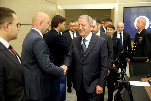 Bakan Akar tahıl sevkiyatında son durumu açıkladı: "Üç ayda toplam 345 gemi ve..." - Resim: 0