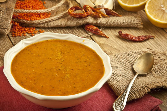 İçinizi ısıtacak şahane lezzet ezogelin çorbası tarifi! - Resim: 1