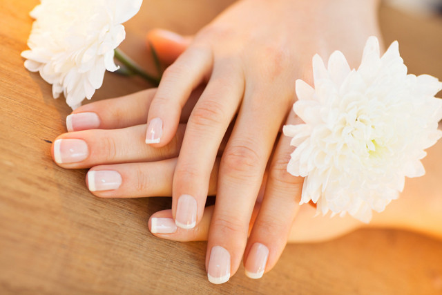 Tırnaklarda beyaz lekeler neden olur nasıl geçer? Bu besinleri tüketin etkiyi görün! - Resim: 1