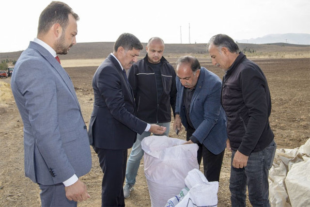 Erzincan Belediyesi'nden tarıma büyük destek! Hangi ürün daha verimli ortaya çıkarılacak - Resim: 3