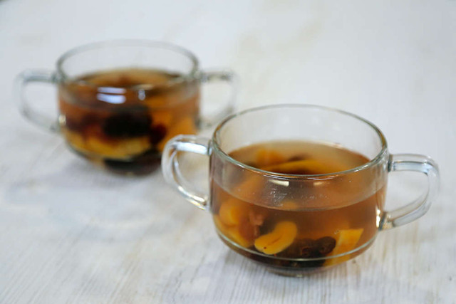 Şekersiz kayısı hoşafı tarifi sağlık deposu sindirim sistemi için mucize! - Resim: 0