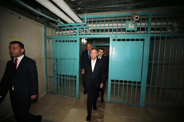 Cumhurbaşkanı Erdoğan talimat verdi! Diyarbakır Cezaevi'ne kilit vuruldu: Tarihi anlar böyle görüntülendi - Resim: 3