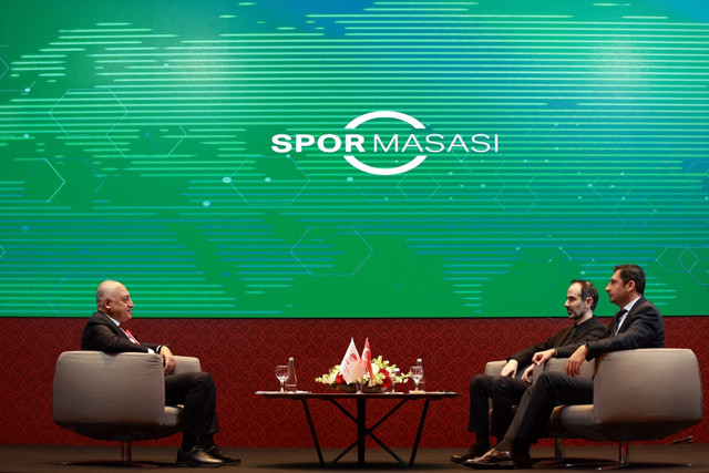 TFF Başkanı Mehmet Büyükekşi'den çarpıcı yabancı hakem açıklaması! - Resim: 0