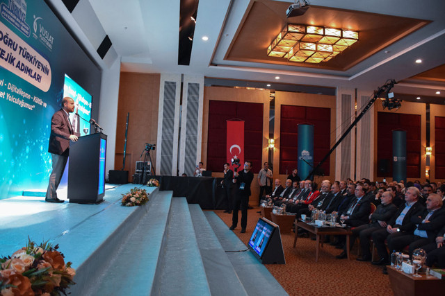 Bilal Erdoğan'dan dikkat çeken çıkış! Çocuklar Erdoğan'ın 20 yıllık hizmetlerini kanıksadı, kıymetini bilmiyor - Resim: 2