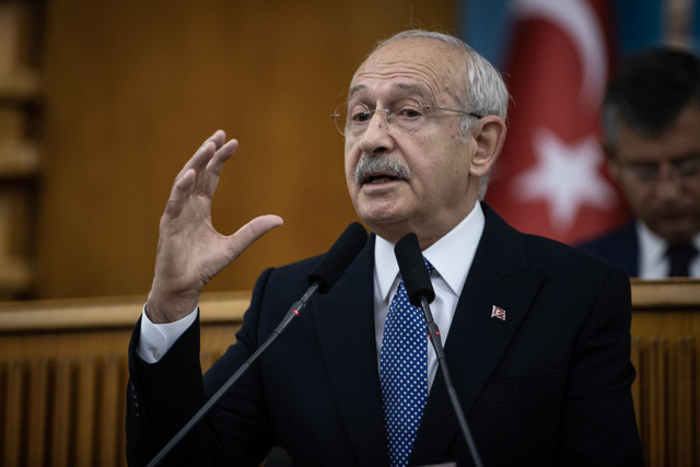 CHP lideri Kılıçdaroğlu: Ekrem İmamoğlu büyük lokmadır boğazınıza takılır kalır - Resim: 0