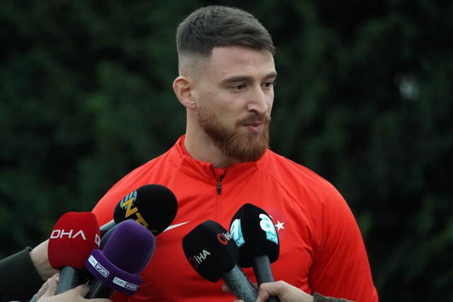 Cenk Tosun'dan flaş Arda Güler sözleri: Zamanı gelince ağabeylik yapacak! - Resim: 2