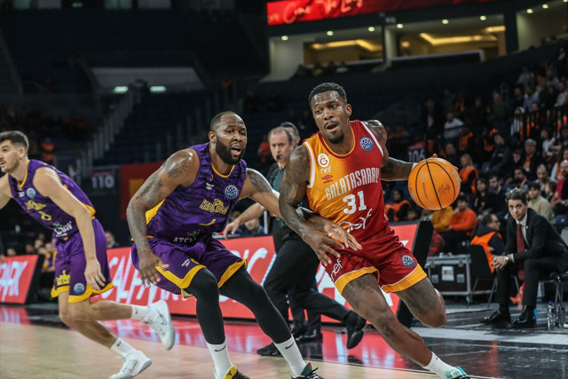 Galatasaray Hapoel Holon'u 13 sayı farkla devirdi - Resim: 0