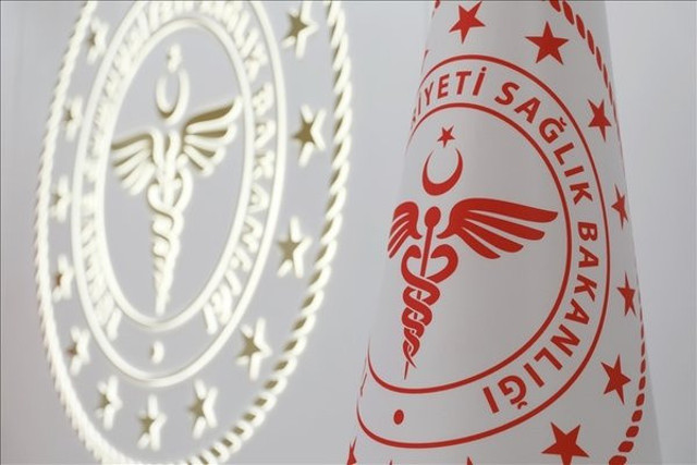 Sağlık Bakanlığına 42 BİN 500 yeni personel alınacak! Başvuru tarihleri belli oldu - Resim: 0