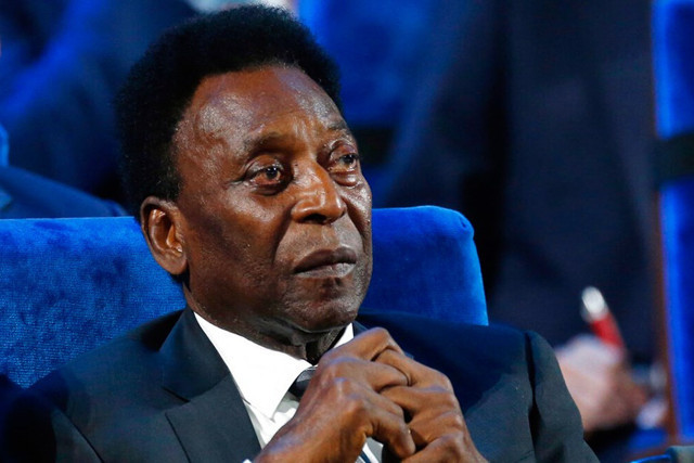 Hastaneye kaldırılan efsane futbolcu Pele'den kötü haber! - Resim: 0