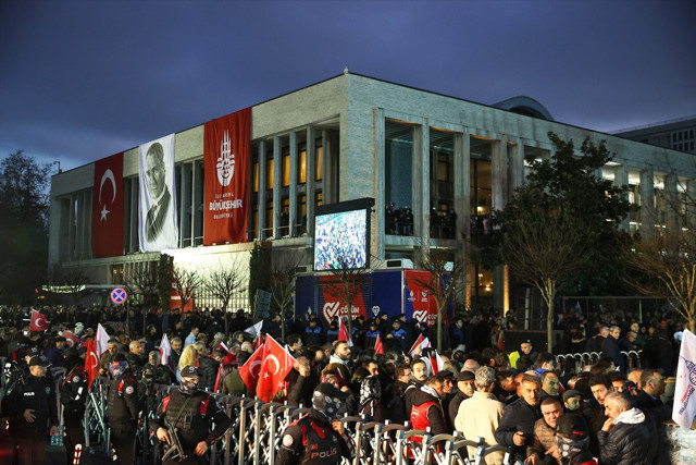 Bugün İstanbul Saraçhane'de 6'lı masa liderleri Ekrem İmamoğlu mitingi yapacak hepsi geliyor - Resim: 0