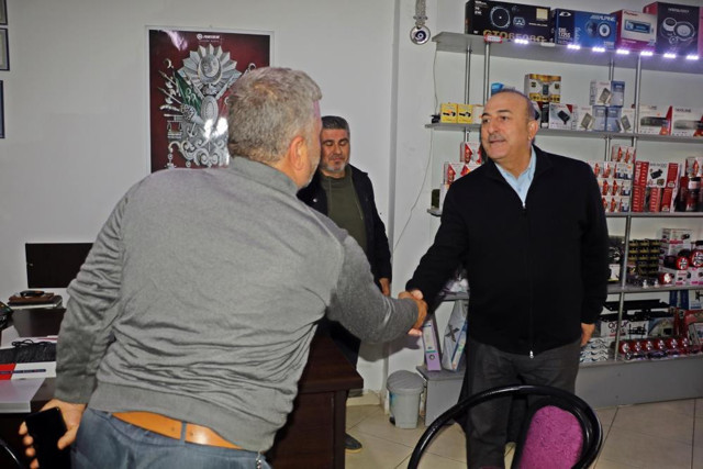 Bakan Çavuşoğlu afet bölgesinde incelemede bulundu! Son durumu paylaştı - Resim: 0