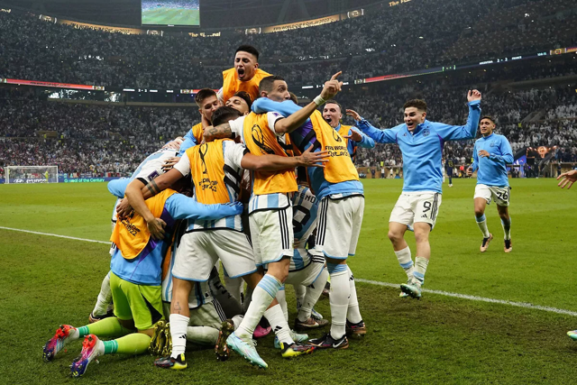 Katar'da muhteşem final! Mbappe'nin çabası yetmedi, Messi'li Arjantin şampiyon oldu - Resim: 2