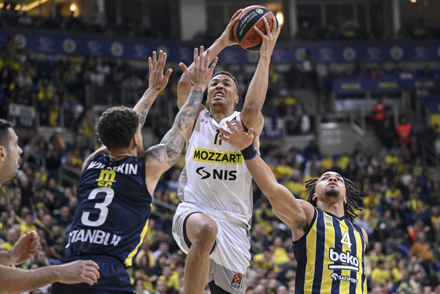 Obradovic eski takımını devirdi! Fenerbahçe evinde Partizan'a mağlup oldu! - Resim: 1