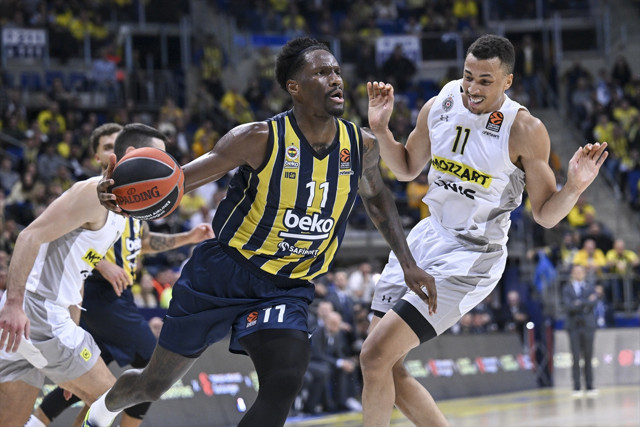 Obradovic eski takımını devirdi! Fenerbahçe evinde Partizan'a mağlup oldu! - Resim: 3