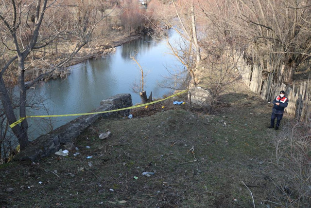 Kan donduran cinayet itirafı! "Sabaha kadar el arabasında beklettim, sobaya atıp yaktım" - Resim: 3