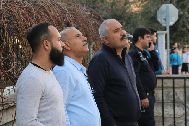 Evde telefonunu unuttu ailesi ve ekipler alarma geçti! Olan biteni meraklı gözlerle izlediler - Resim: 2