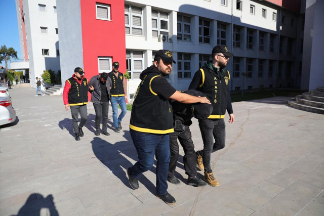 Bayılana kadar dövüldü, altınları çalındı! Kanser hastası kadın dehşet anlarını anlattı: "Kapıyı açar açmaz..." - Resim: 3