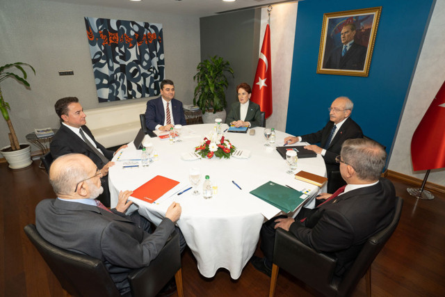 Son anketten Kılıçdaroğlu çıktı! Bomba sonuçlar var CHP lideri büyük fark attı - Resim: 1