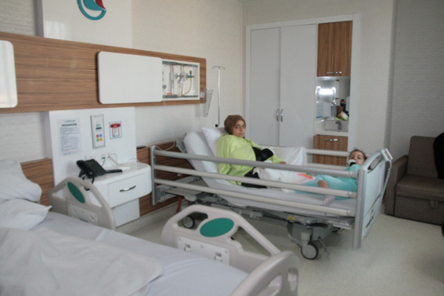 9 aylık hamile karısını depremde balkondan aşağı attı kendisi kapıdan çıktı - Resim: 2