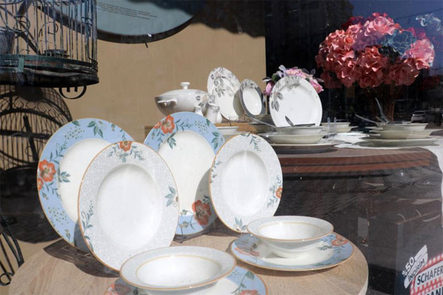 Tabak bile kırılmayan binanın müteahhidi konuştu: Her şeyi kuralına göre yaptım - Resim: 1