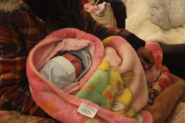 Depremden 12 gün sonra 04.17’de yedinci çocuğunu dünyaya getirdi - Resim: 1