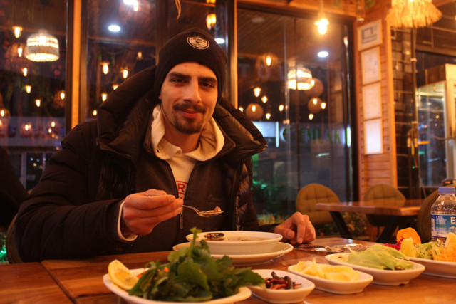 İlginç kaleci transferi: Çorba karşılığında 1 yıllık imza attı - Resim: 0