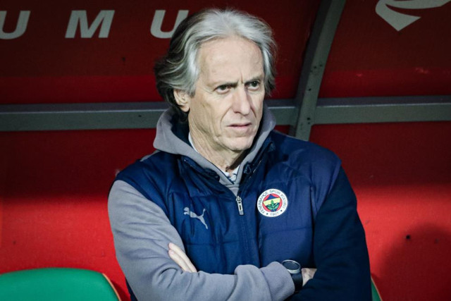 Jorge Jesus ve Valencia Fenerbahçe Beşiktaş maçında sahada olacak mı? - Resim: 0