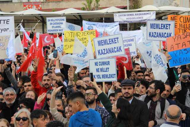 Muharrem İnce: Hayatımda bu kadar içimi acıtan bir liste olmamıştı - Resim: 0