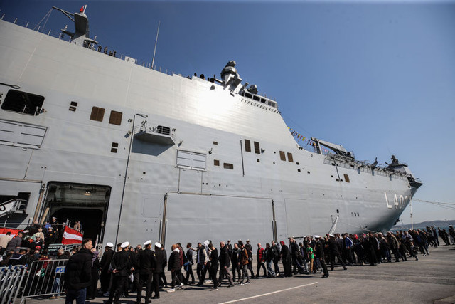 TCG Anadolu gemisine ziyaretçi akını: 5 günde 61 bin 231 kişi ziyaret etti! - Resim: 2