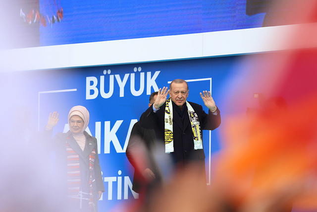 Ankara'da coşkulu miting! Cumhurbaşkanı Erdoğan: Biz görevdeyken Selo içeriden çıkamaz - Resim: 1