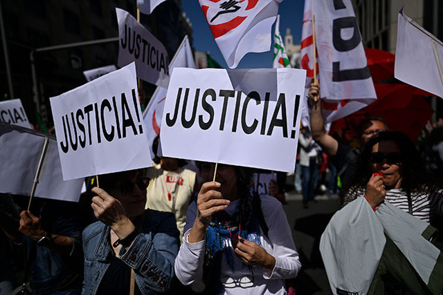 1 Mayıs'ta Avrupa'nın gündemi hayat pahalılığı! - Resim: 4